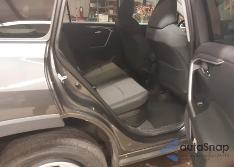 2021 Toyota Rav4 Hybrid Xle from USA, damaged, VIN 4T3R6RFV5MU016600